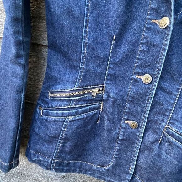 Royal Robbin’s size S denim jacket. - Picture 3 of 6